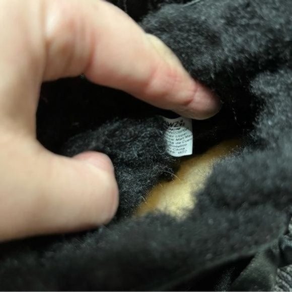 PAWZ by Bearpaw Black Bow Leather Boots Girls Size 13 - Picture 6 of 7